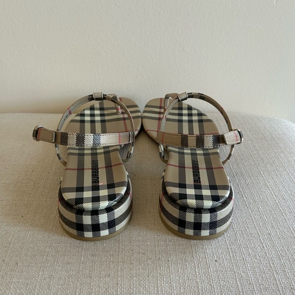 Burberry Emily Check Sandals - Picture 5 of 10